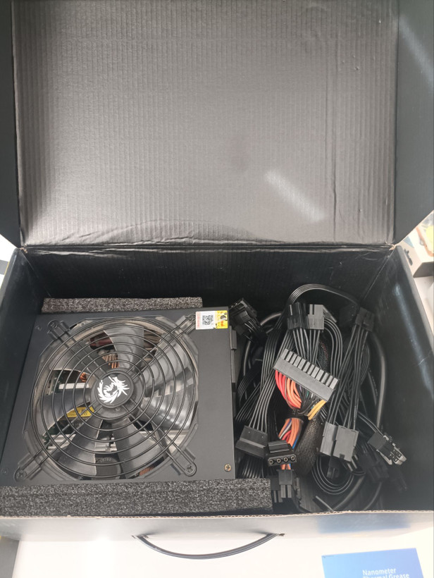 پاور گرید وال Gread wall 1650 w تمام ماژولار استوک