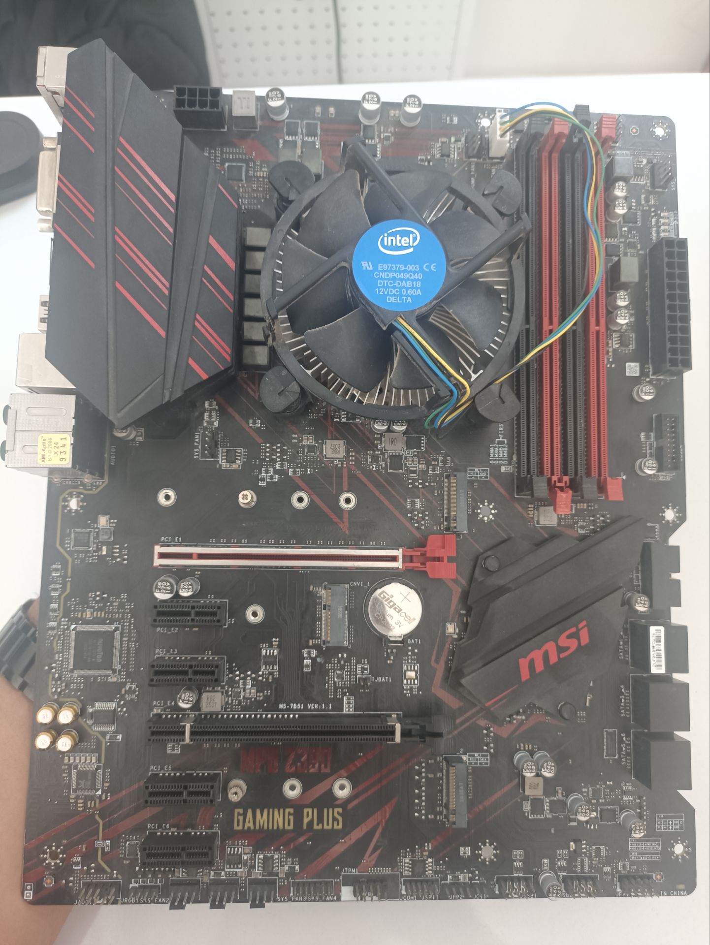 باندل CPU پنتیوم مادربرد msi mpg z390 gaming plus  استوک